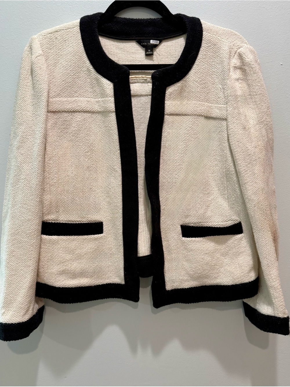 Ann Taylor Cream Black Trim Tweed Open Front Jacket Blazer Sz Medium Classic